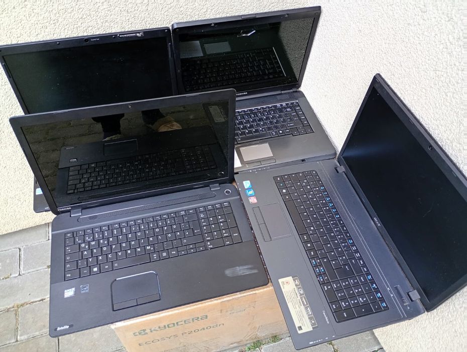 Ноутбуки з Німеччини. Робочі.