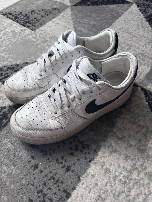 Znoszone Nike air force rozm 43