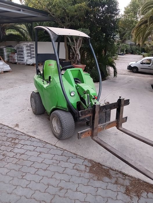 Máquina Avant 220