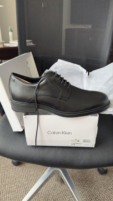 Туфлі Calvin Klein чоловічі Men's Click Dress Shoe