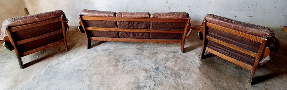 Sofá e poltronas - Estilo Holandês - Usados