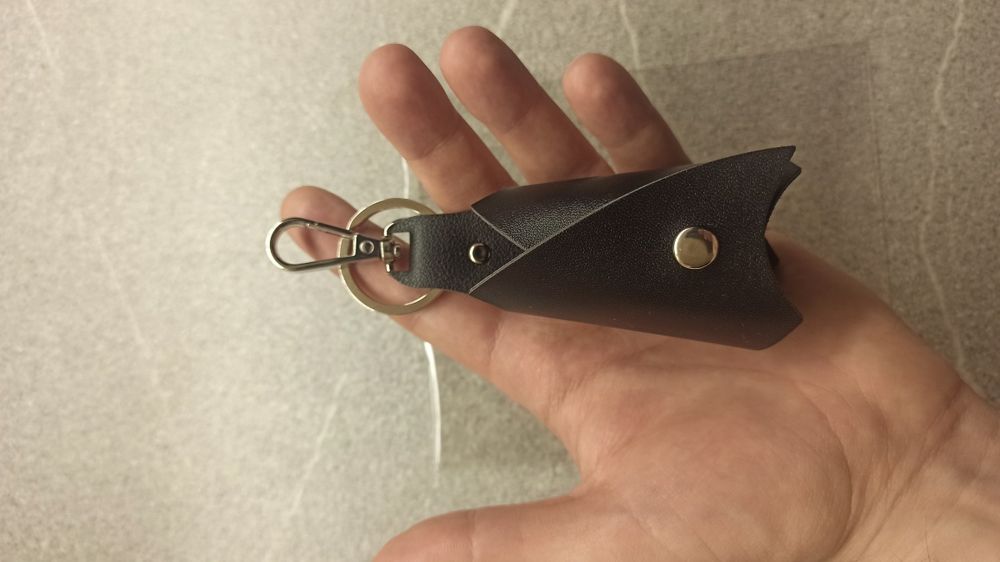 Черная Ключница кожаная летучая мышь Batman ключи брелок для мужчины