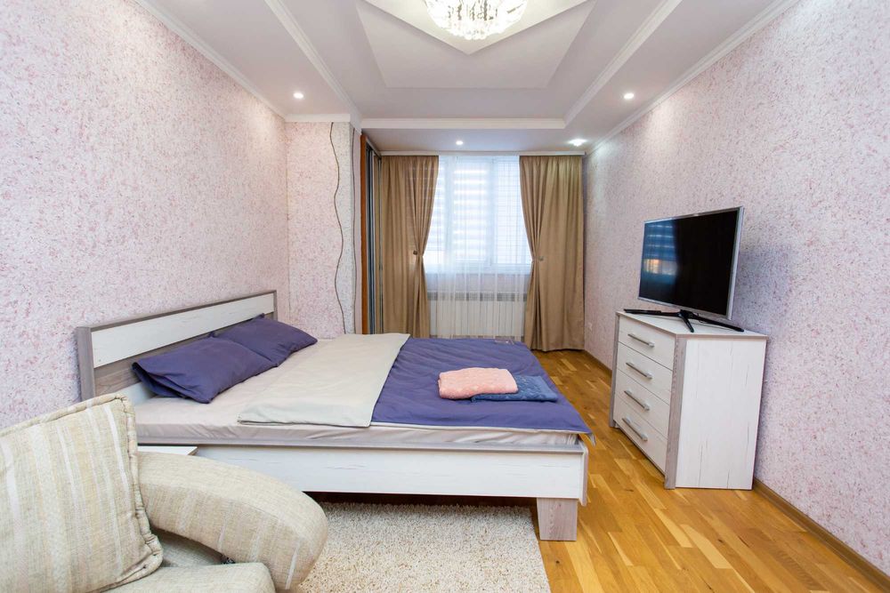 Центр. Богдана Хмельницького. Звітні документи. Квартира подобово