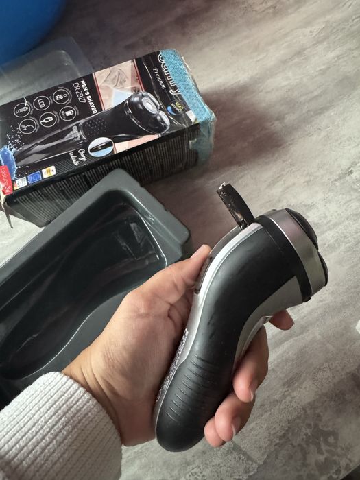 Електрична бритва