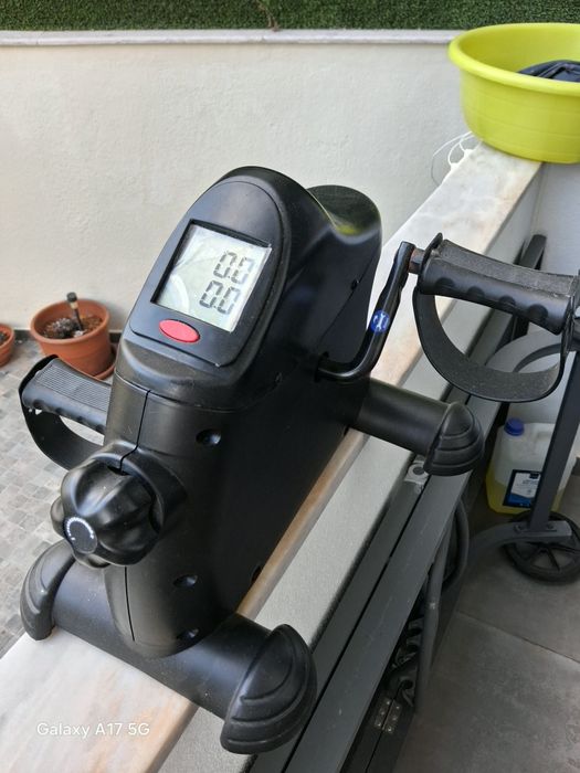 Mini bicicleta ergometrica  Rinder assistant-manual