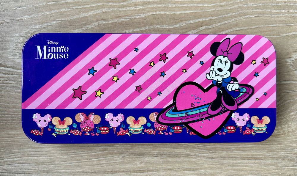 Metalowy piórnik Minnie Mouse