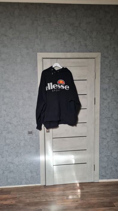 Кофта Ellesse. Ellesse