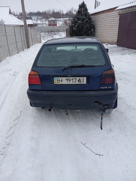 Продам wolkswagen Golf-3.1.8 газ-бензин