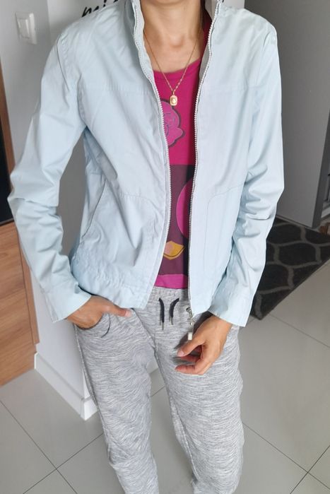 Lekka błękitna kurtka r. M