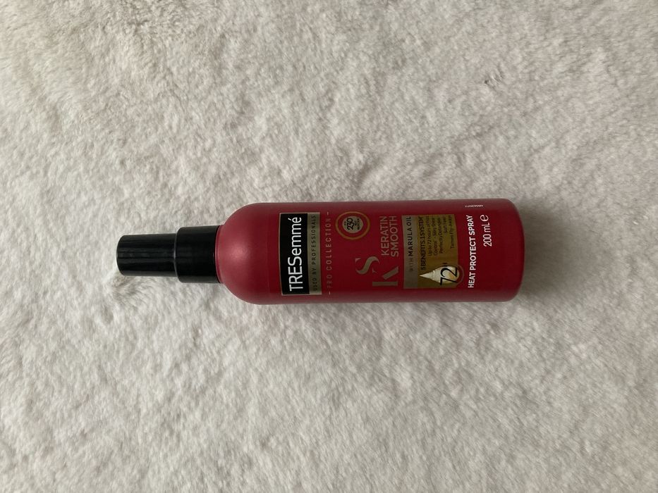 Tresseme keratin smooth wygaldzajacy spray do wlosow