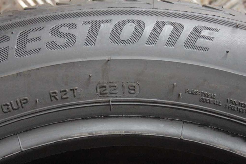 225/55/17 Bridgestone Turanza T001 225/55 R17 97W