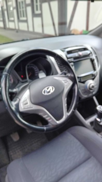 Sprzedam HYUNDAI IX20 benzyna rocznik 2016