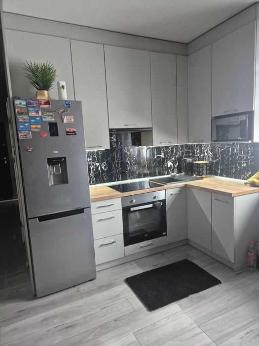 Sprzedam meble kuchenne robione na wymiar