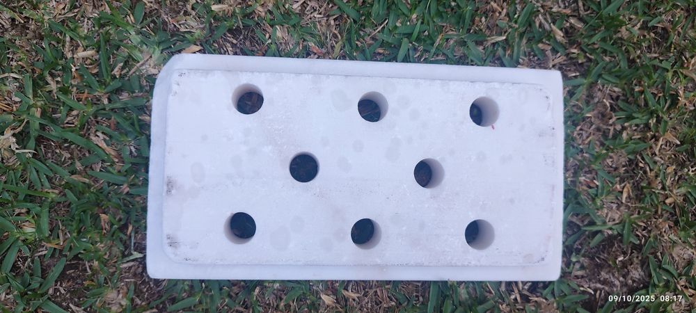 Tampa de floreira cemitério