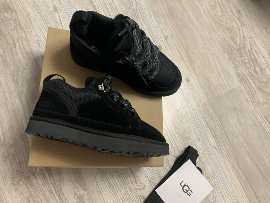 В наявності UGG Lowmel 39 40 розмір