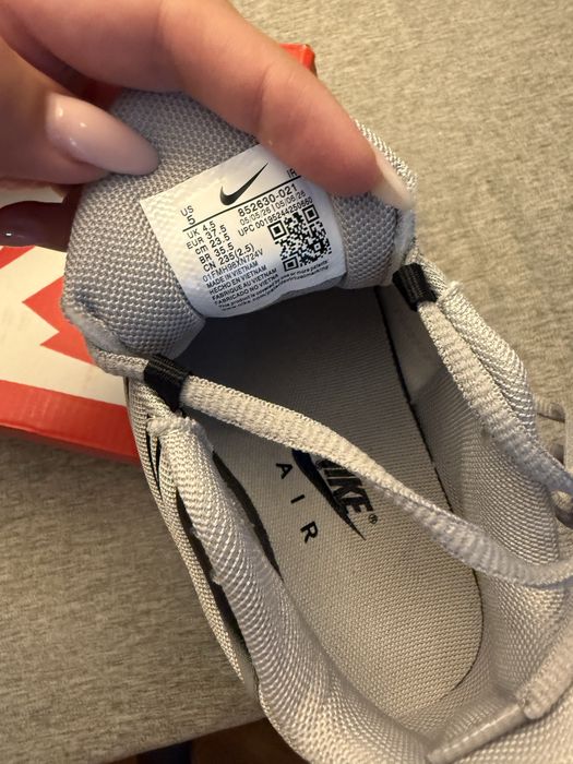 sapatilhas nunca usadas Tn nike
