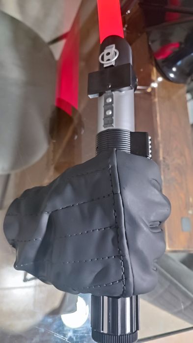 Star Wars - Darth Vader e Sabre de Luz