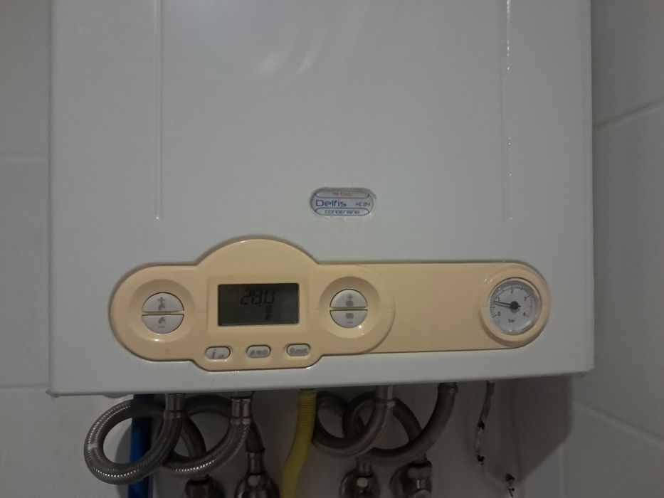 Caldeira a gás DELFIS KC 24/24 N