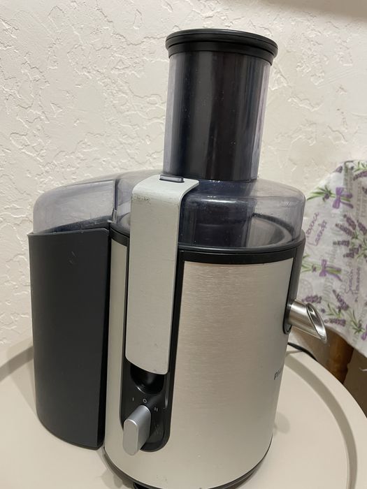 Соковижималка Philips HR1861 – 700 Вт