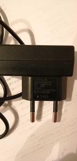 Telemóvel Siemens CV65, com carregador