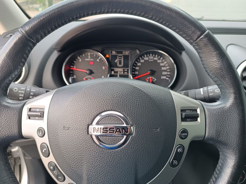 Nissan Qashqai 2013 року