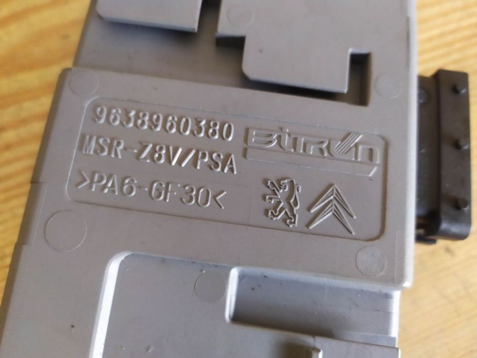 MODULO BANCO PEUGEOT 607 9638960380