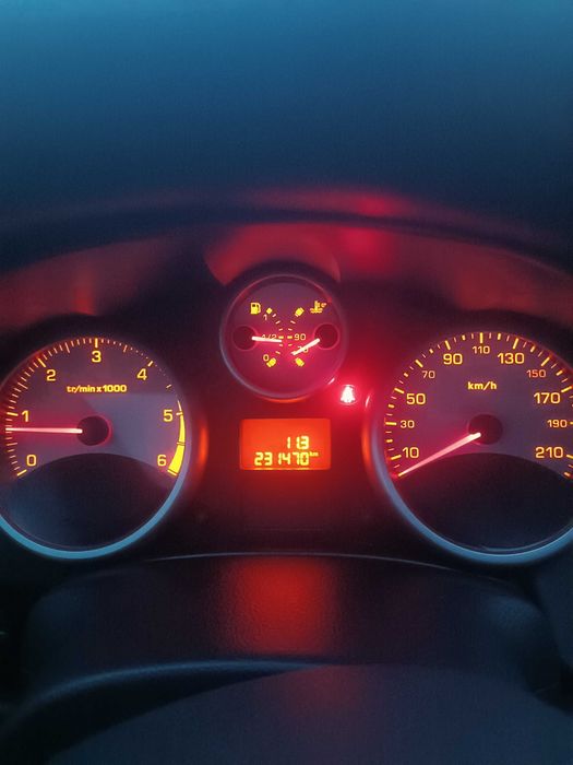 Продам авто Peugeot 207