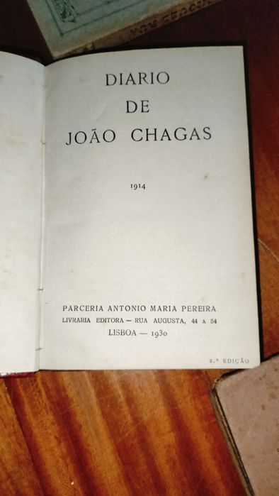 Coleção de 46 livros antigos