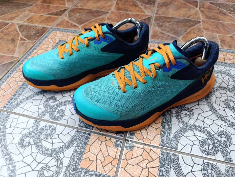 Hoka 38-39p. Жіночі трекінгові кросівки.