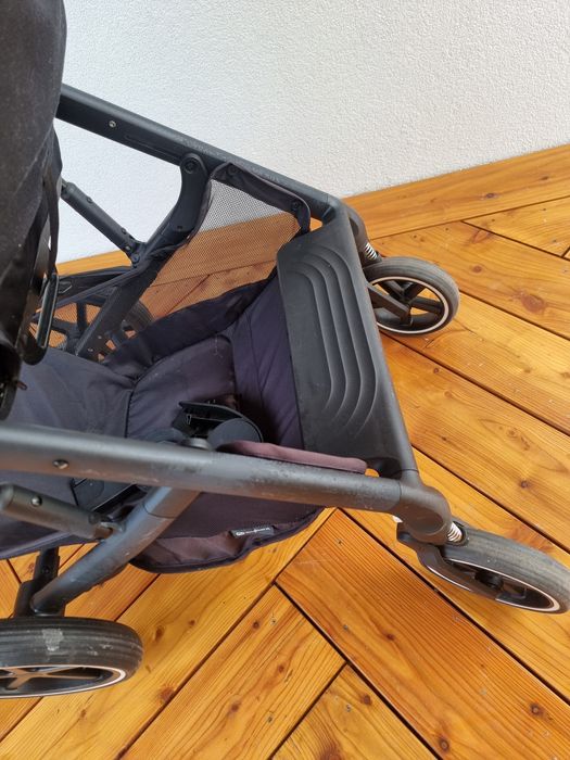 Cybex balios s lux 2023 moon black