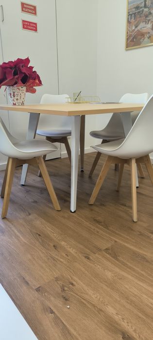 Mesa Reuniões/trabalho