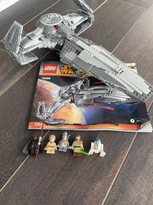 Lego Star Wars.