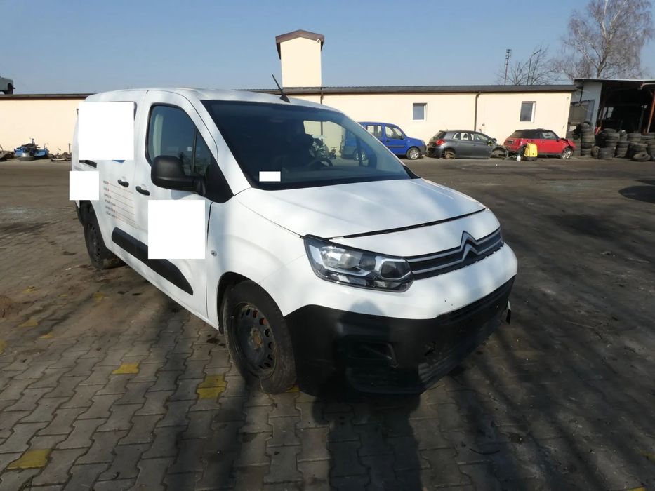 CITROEN BERLINGO III  *SAMOCHÓD NA CZĘŚCI*EWP ( Polar White ) / SILNIK, SKRZYNIA, MASKA, LAMPA, DRZWI,ABS,PRZEKŁADNIA, KLAPA, BELKA, DESKA, FOTELE, KANAPA, ĆWIARTKA KIEROWNICA, TARCZE,ZAWIESZENIE, KOMPLETNY TYŁ, LICZNIK, ZEGARY, PRAWE LEWE PRZÓD TYŁ