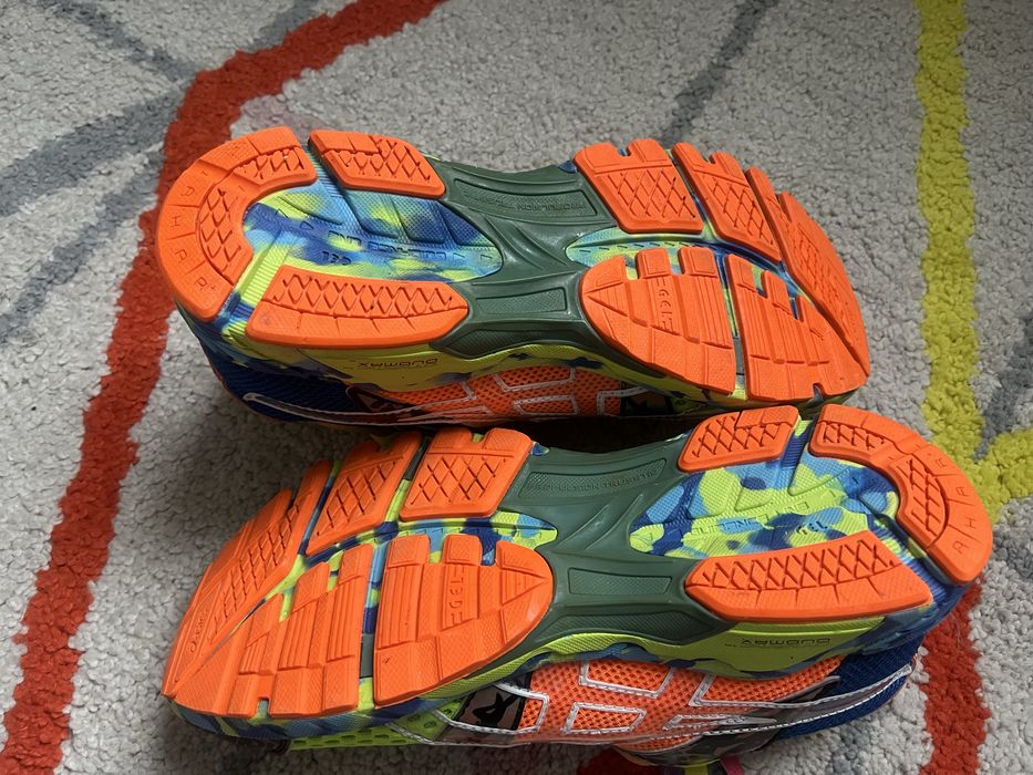 Asics Gel Noosa Tri 8 adidasy do biegania, mega kolorowe 41