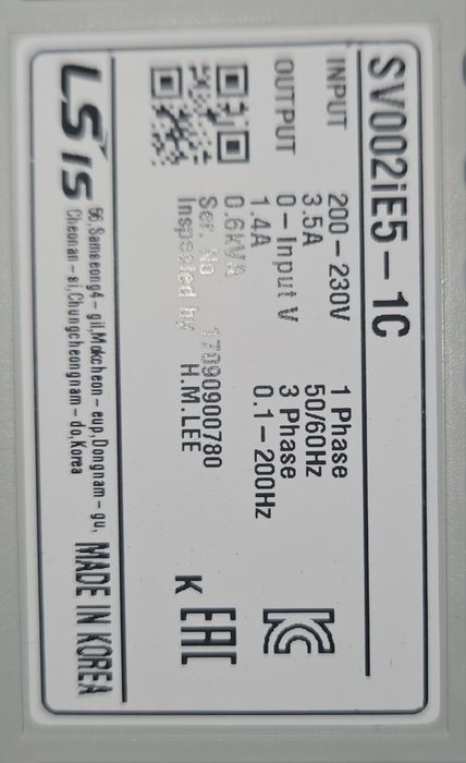 Falownik LG SV002IE5 LG 0.2kW 0.2kW 1F 230V NOWY