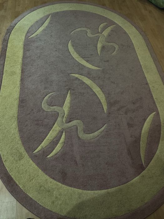 продам килим овал розмір 3/2