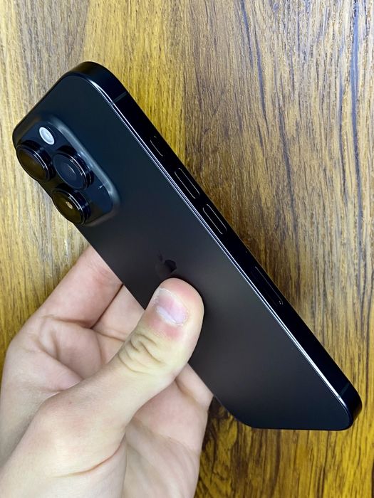 iPhone 16 Pro 256gb Black Titanium Neverlock. Гарантия!