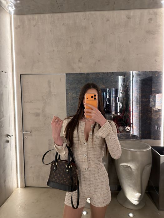 Комбінезон в стилі Chanel