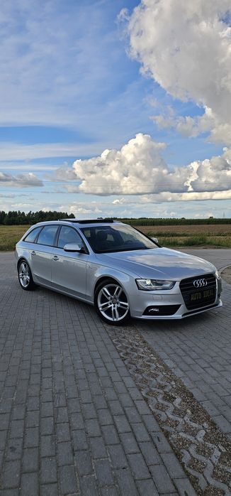 Audi A4_2.0Tdi_Sline_Panorama_3g+_Niski przebieg-Serwis
