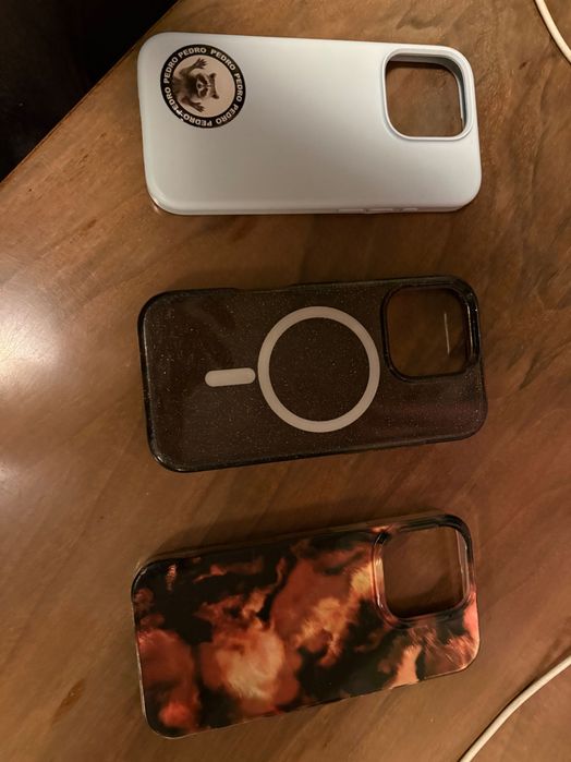 Чехол на айфон 16 про