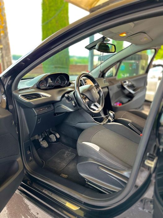 Peugeot 208 1.4 HDI Style