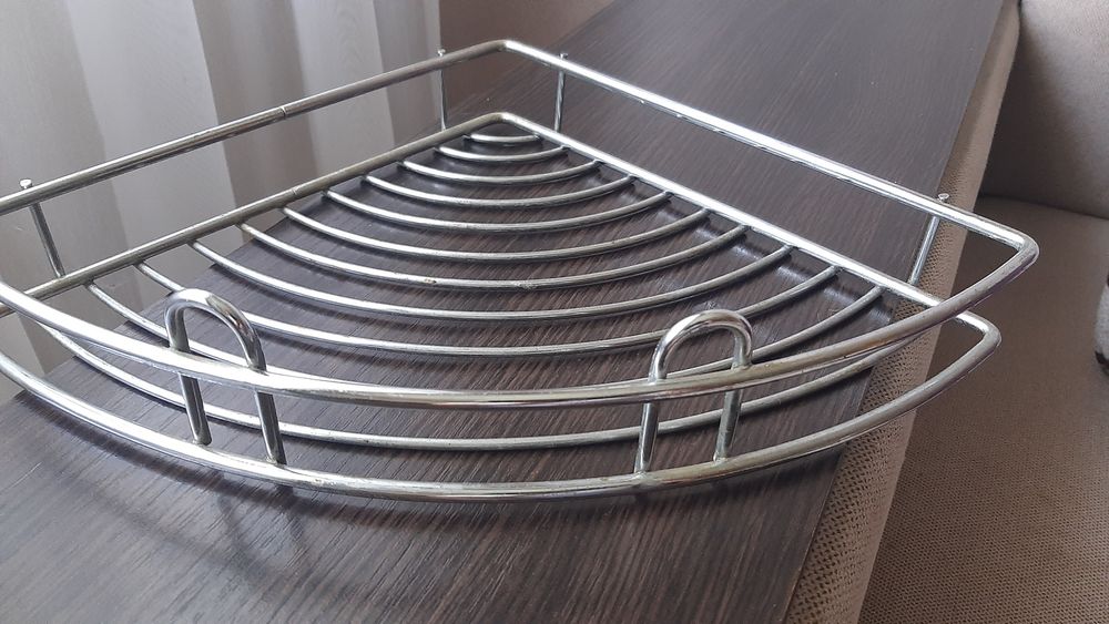 Угловая новая полка из нержавейки