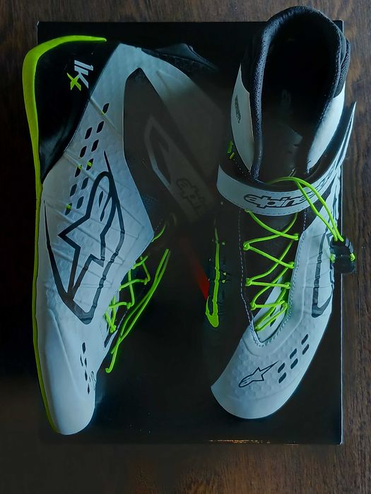 Botas Alpinestarts para kart ou mota