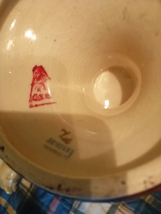 Vendo esta peça muita bonita bom estado