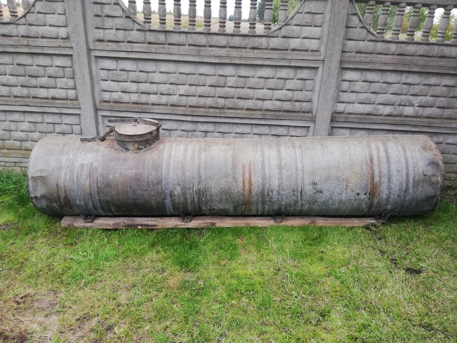 Beczka stalowa na wodę