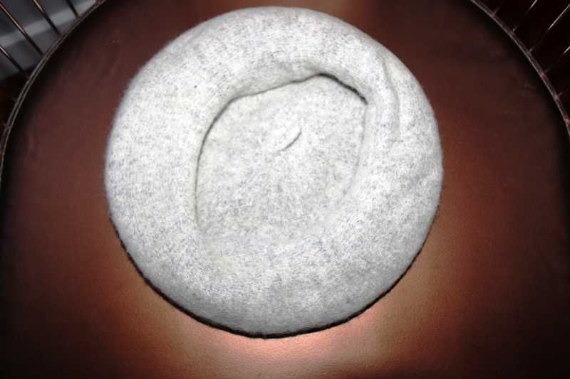 Boina cinzenta de lã da ZARA Tamanho S