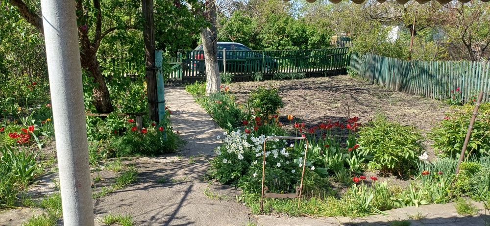 Продам невиликий будиночок