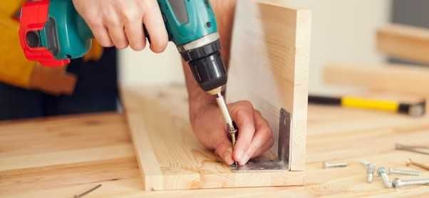 Serviço de transporte e montagem de móveis