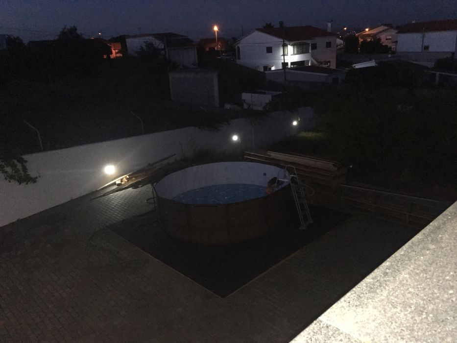 Piscina Bestway 3.66 diâmetro e 1 metro altura