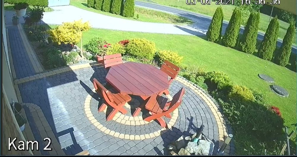 Mocny drewniany stół ogrodowy i 4 Krzesła